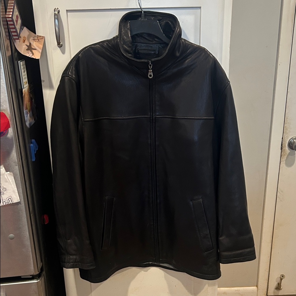 Roundtree & Yorke Black Leather Jacket